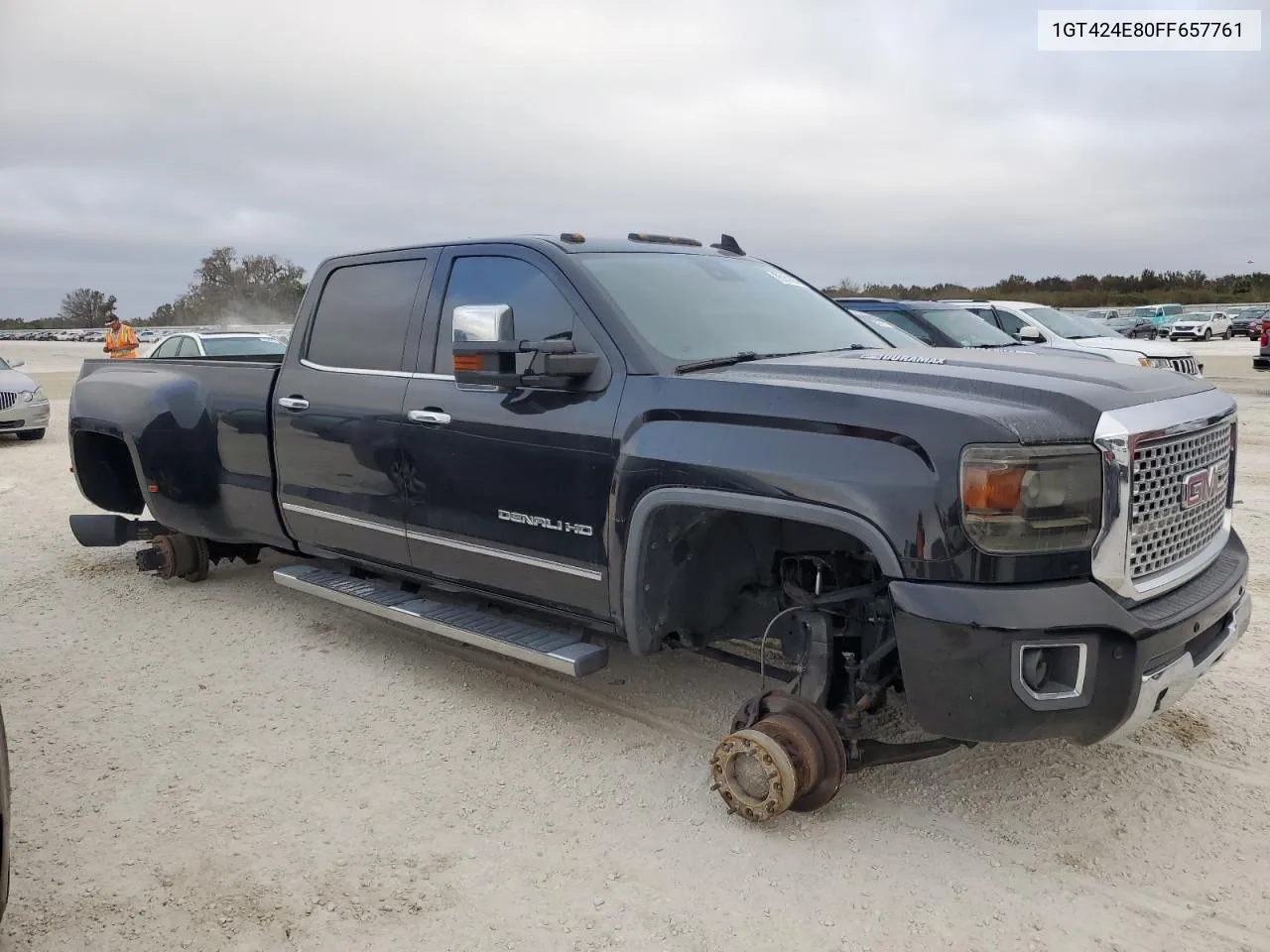 2015 GMC Sierra K3500 Denali VIN: 1GT424E80FF657761 Lot: 75131604