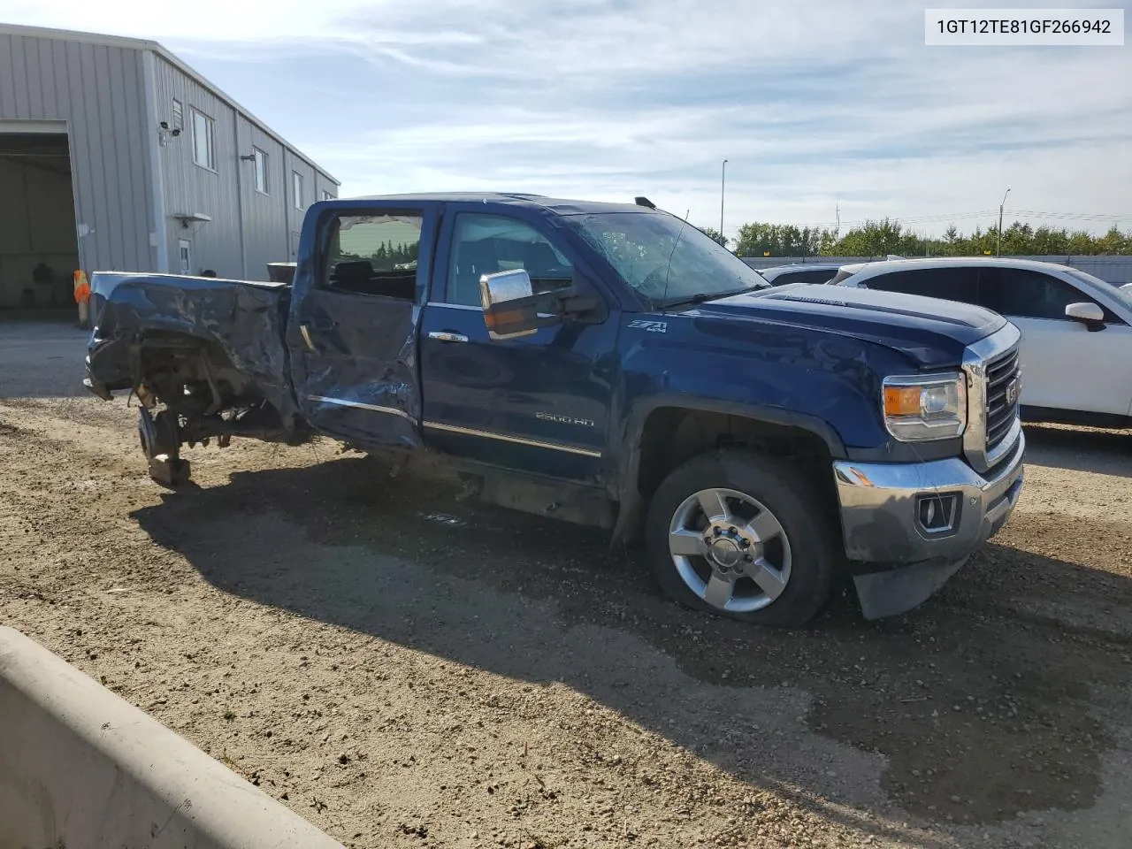 2016 GMC Sierra K2500 Slt VIN: 1GT12TE81GF266942 Lot: 70402184