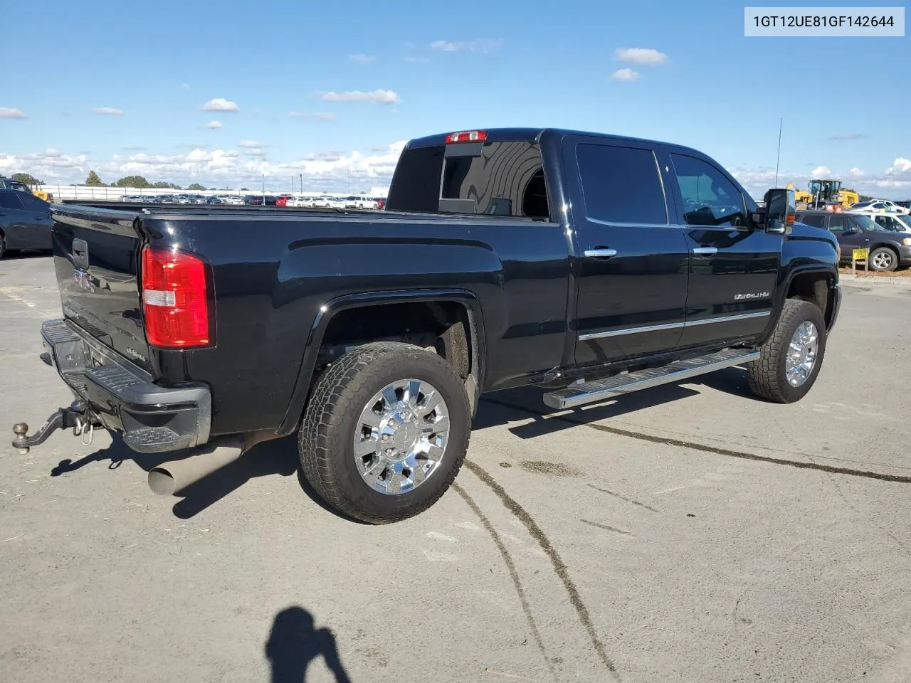 2016 GMC Sierra K2500 Denali VIN: 1GT12UE81GF142644 Lot: 78390484