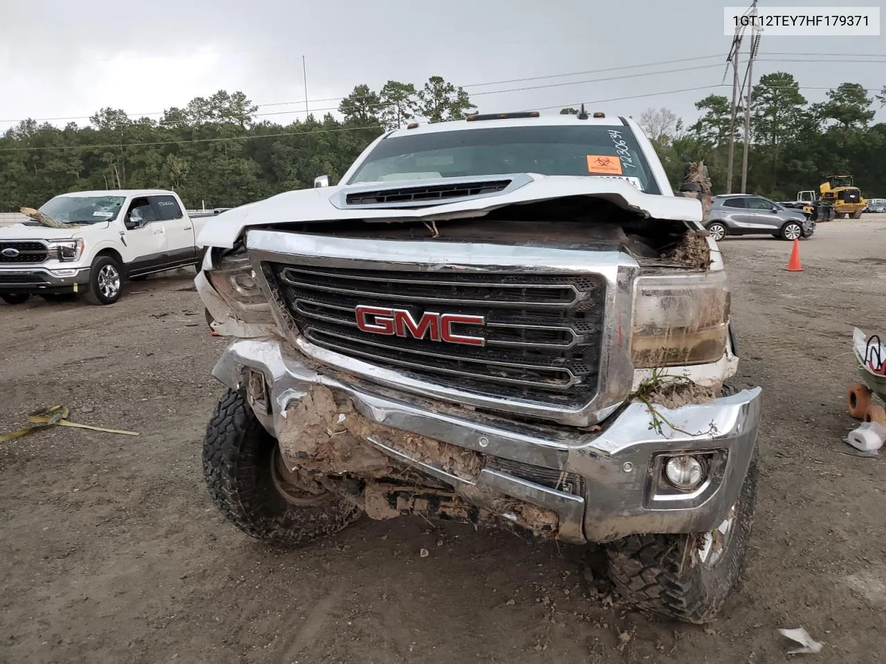 1GT12TEY7HF179371 2017 GMC Sierra K2500 Slt