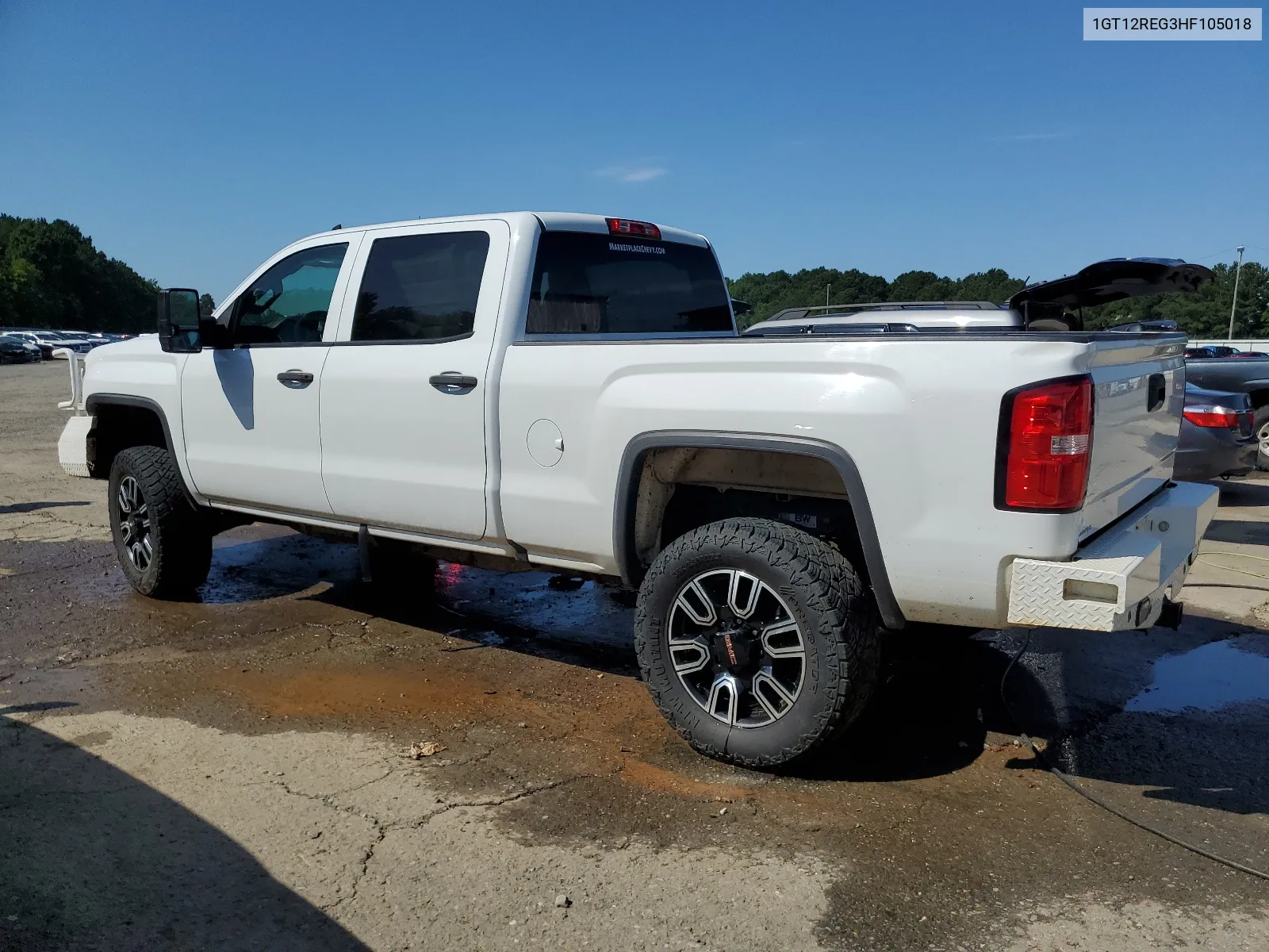 1GT12REG3HF105018 2017 GMC Sierra K2500 Heavy Duty