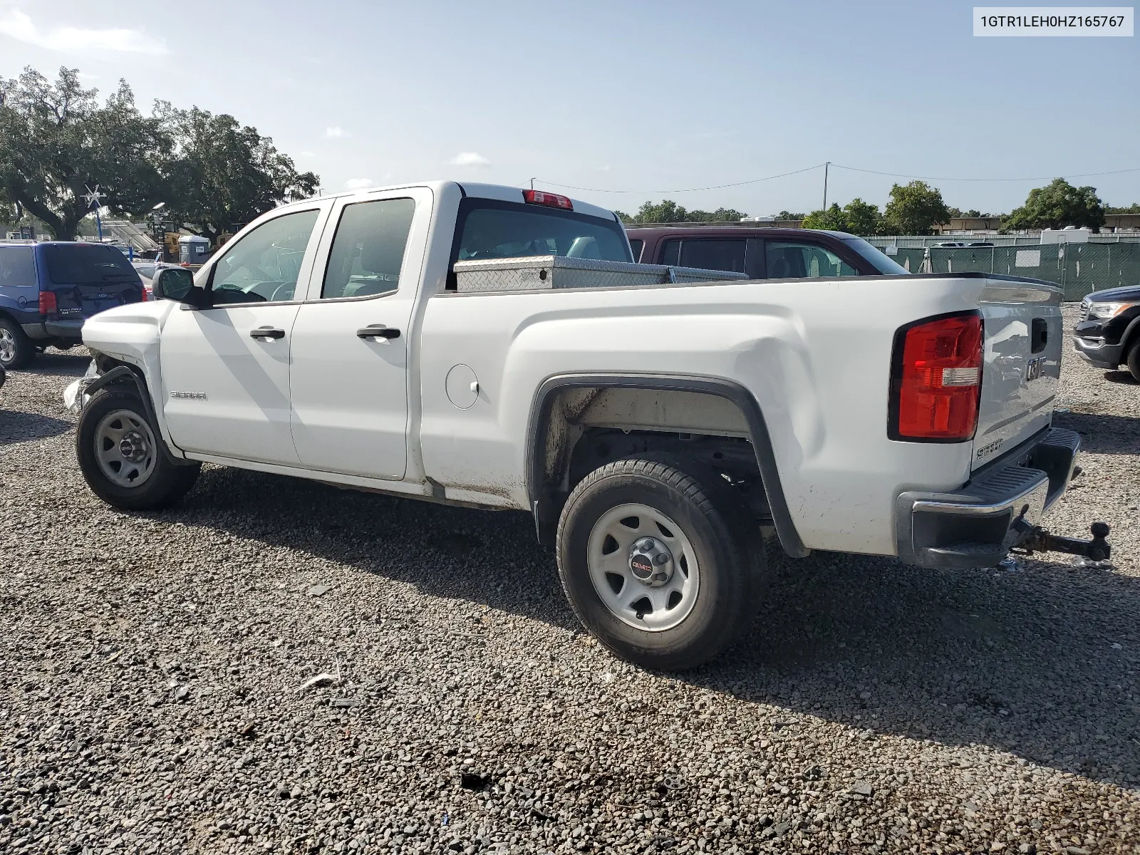 2017 GMC Sierra C1500 VIN: 1GTR1LEH0HZ165767 Lot: 64080984