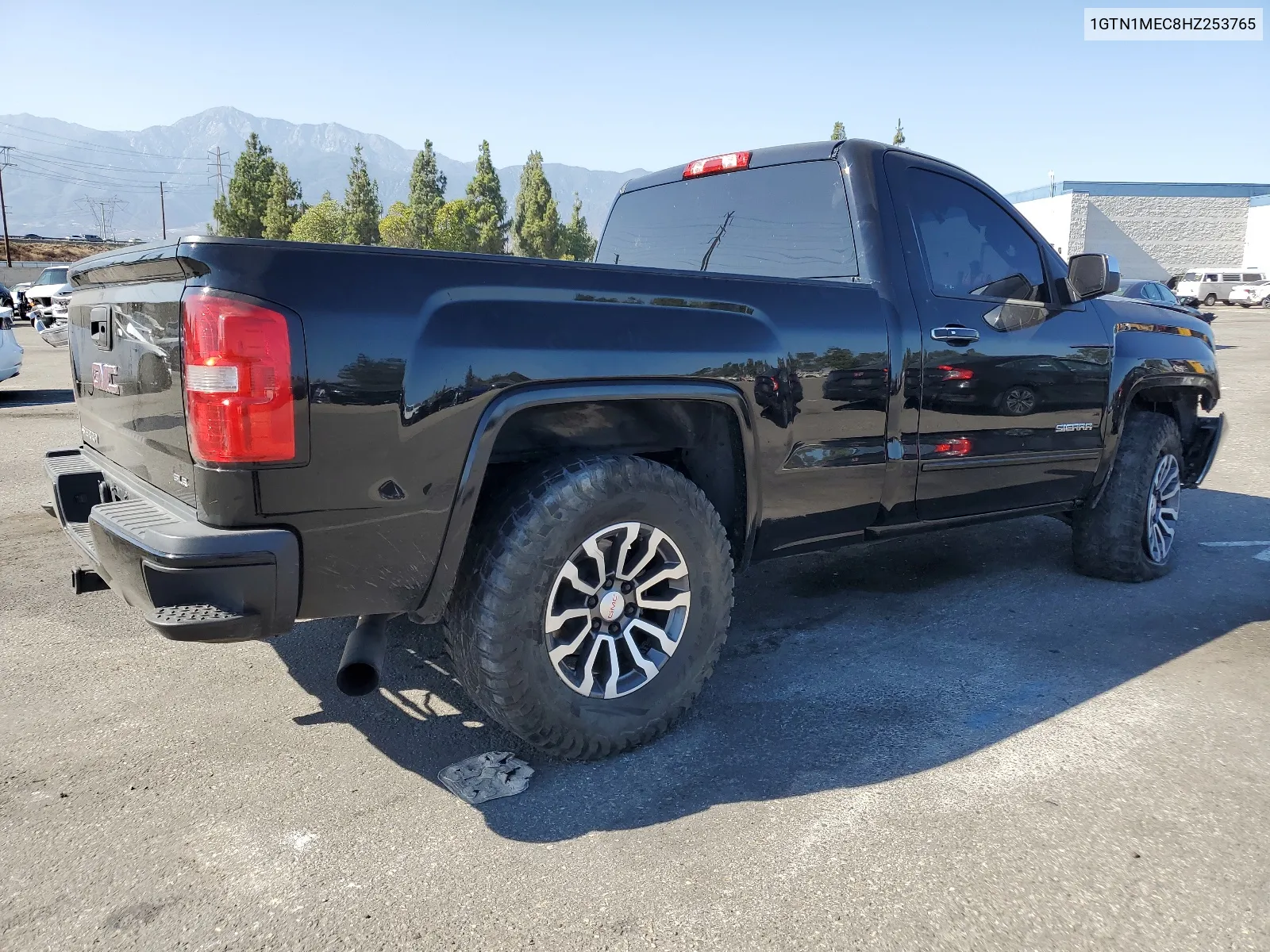 2017 GMC Sierra C1500 Sle VIN: 1GTN1MEC8HZ253765 Lot: 67370354