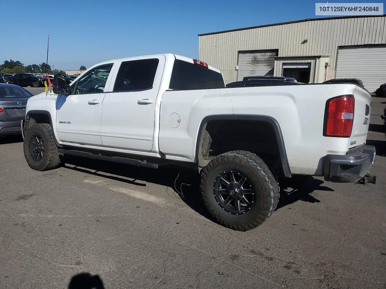 1GT12SEY6HF240848 2017 GMC Sierra K2500 Sle