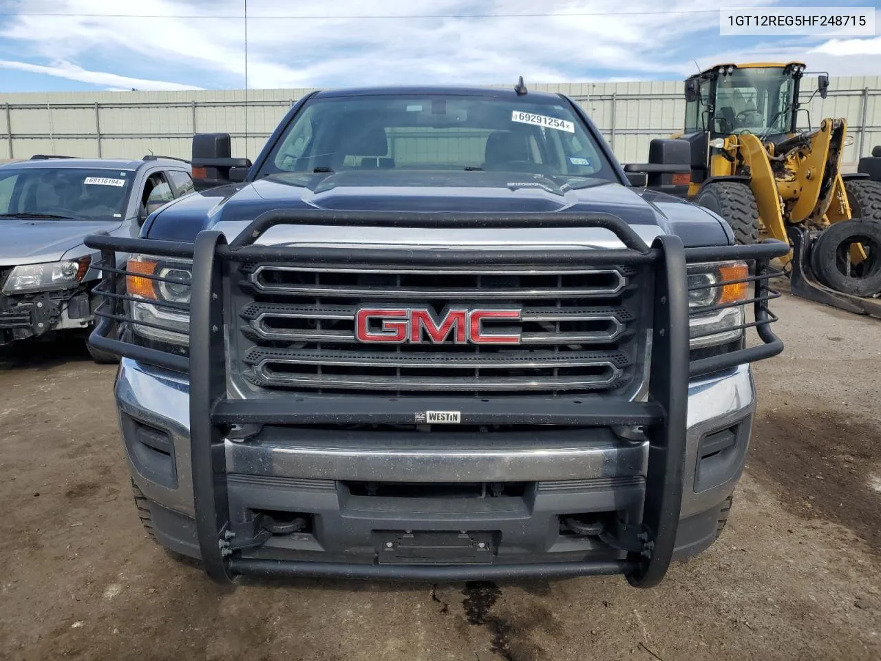 2017 GMC Sierra K2500 Heavy Duty VIN: 1GT12REG5HF248715 Lot: 69291254