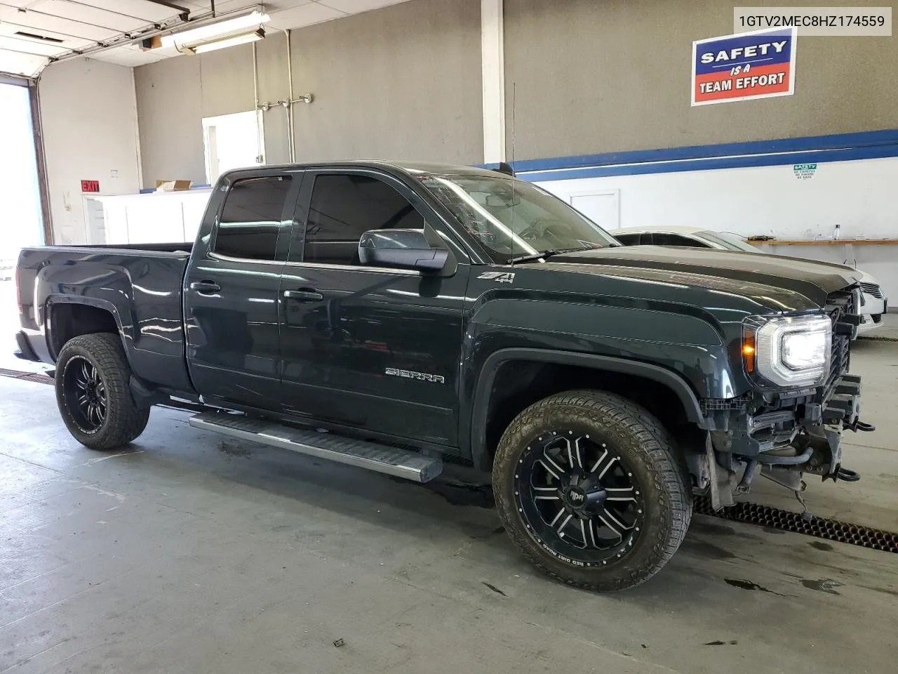 2017 GMC Sierra K1500 Sle VIN: 1GTV2MEC8HZ174559 Lot: 70257224