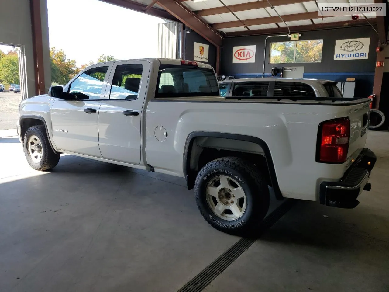 2017 GMC Sierra K1500 VIN: 1GTV2LEH2HZ343027 Lot: 75212304