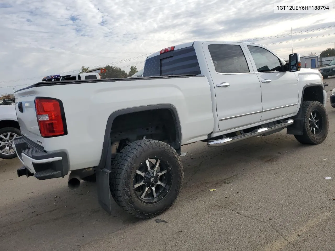 1GT12UEY6HF188794 2017 GMC Sierra K2500 Denali