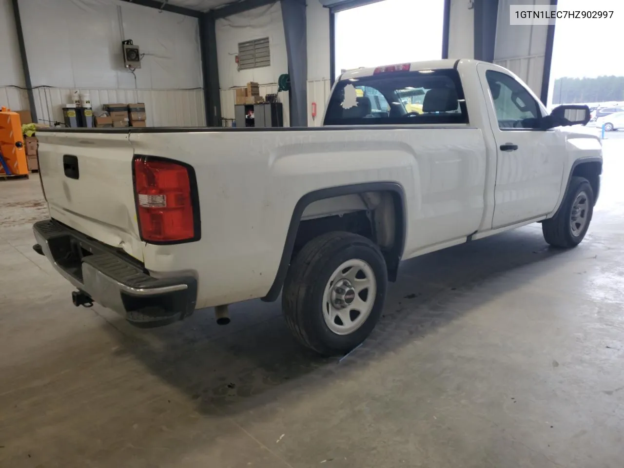 1GTN1LEC7HZ902997 2017 GMC Sierra C1500