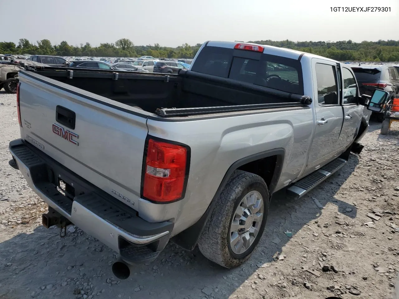 2018 GMC Sierra K2500 Denali VIN: 1GT12UEYXJF279301 Lot: 68907244