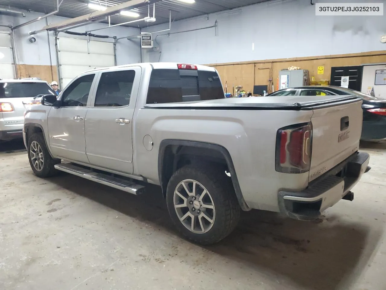 2018 GMC Sierra K1500 Denali VIN: 3GTU2PEJ3JG252103 Lot: 69795194