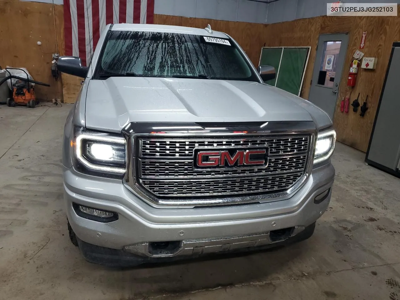 3GTU2PEJ3JG252103 2018 GMC Sierra K1500 Denali