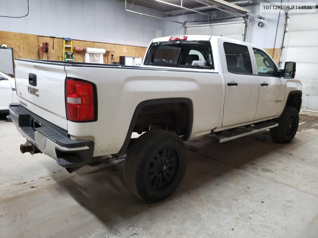 1GT12REG9JF164936 2018 GMC Sierra K2500 Heavy Duty