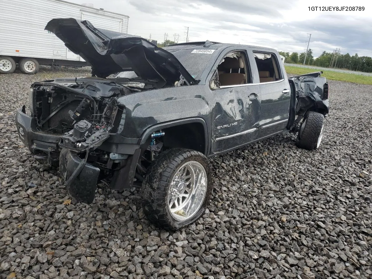 2018 GMC Sierra K2500 Denali VIN: 1GT12UEY8JF208789 Lot: 72845854