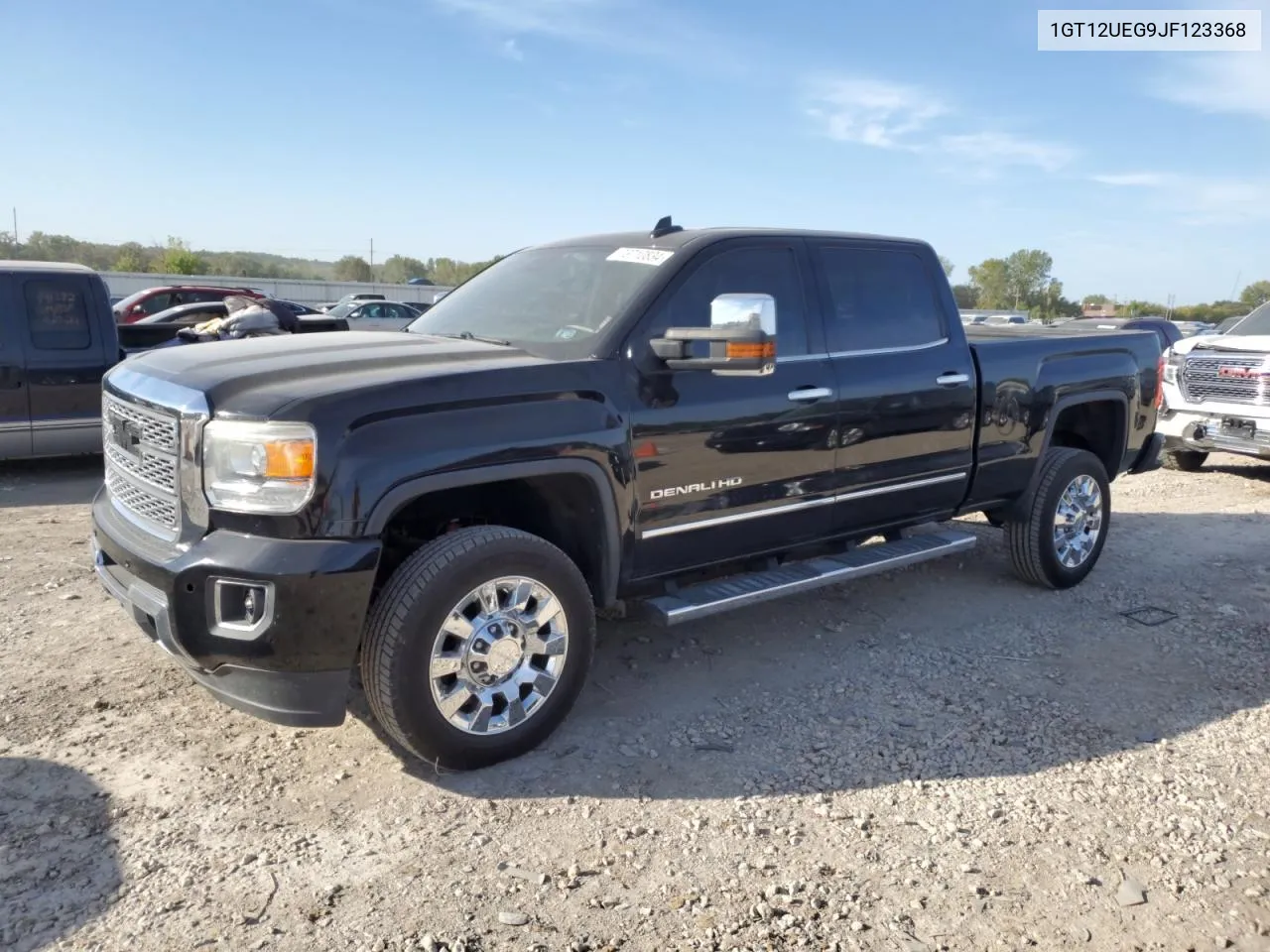 2018 GMC Sierra K2500 Denali VIN: 1GT12UEG9JF123368 Lot: 73710834