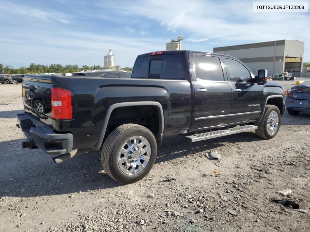 2018 GMC Sierra K2500 Denali VIN: 1GT12UEG9JF123368 Lot: 73710834