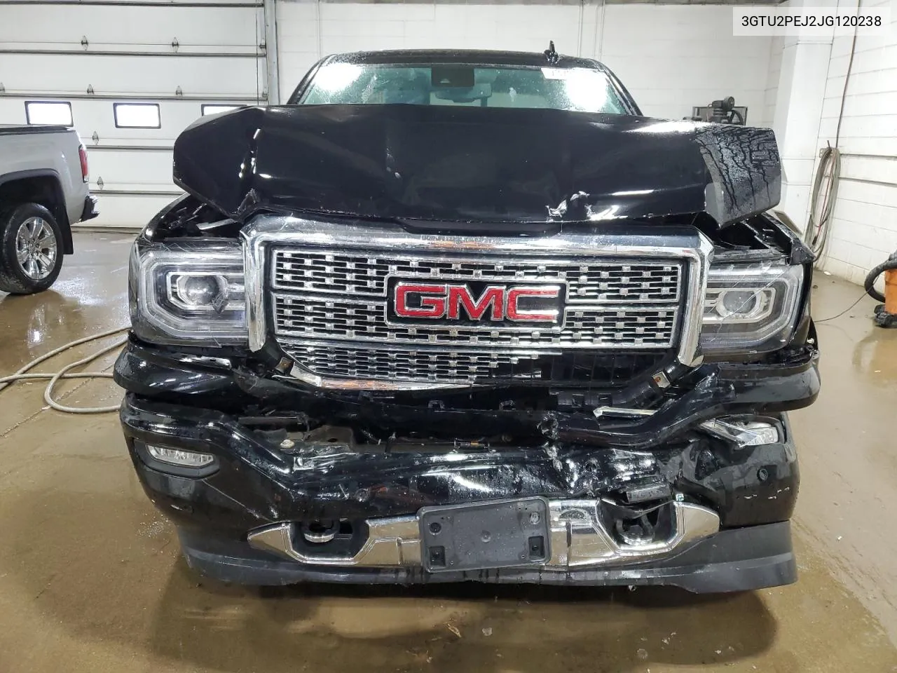 2018 GMC Sierra K1500 Denali VIN: 3GTU2PEJ2JG120238 Lot: 73728244