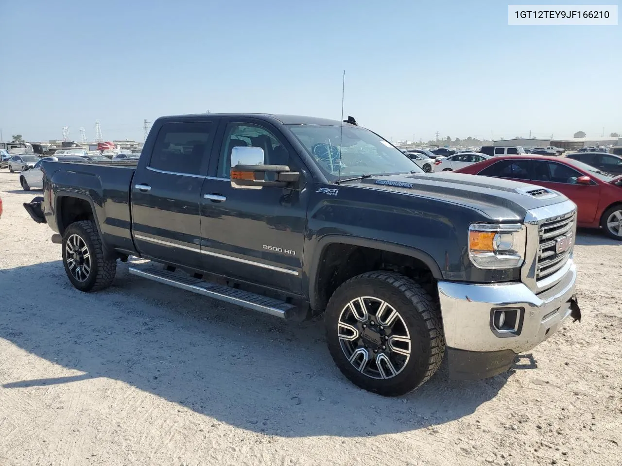 1GT12TEY9JF166210 2018 GMC Sierra K2500 Slt