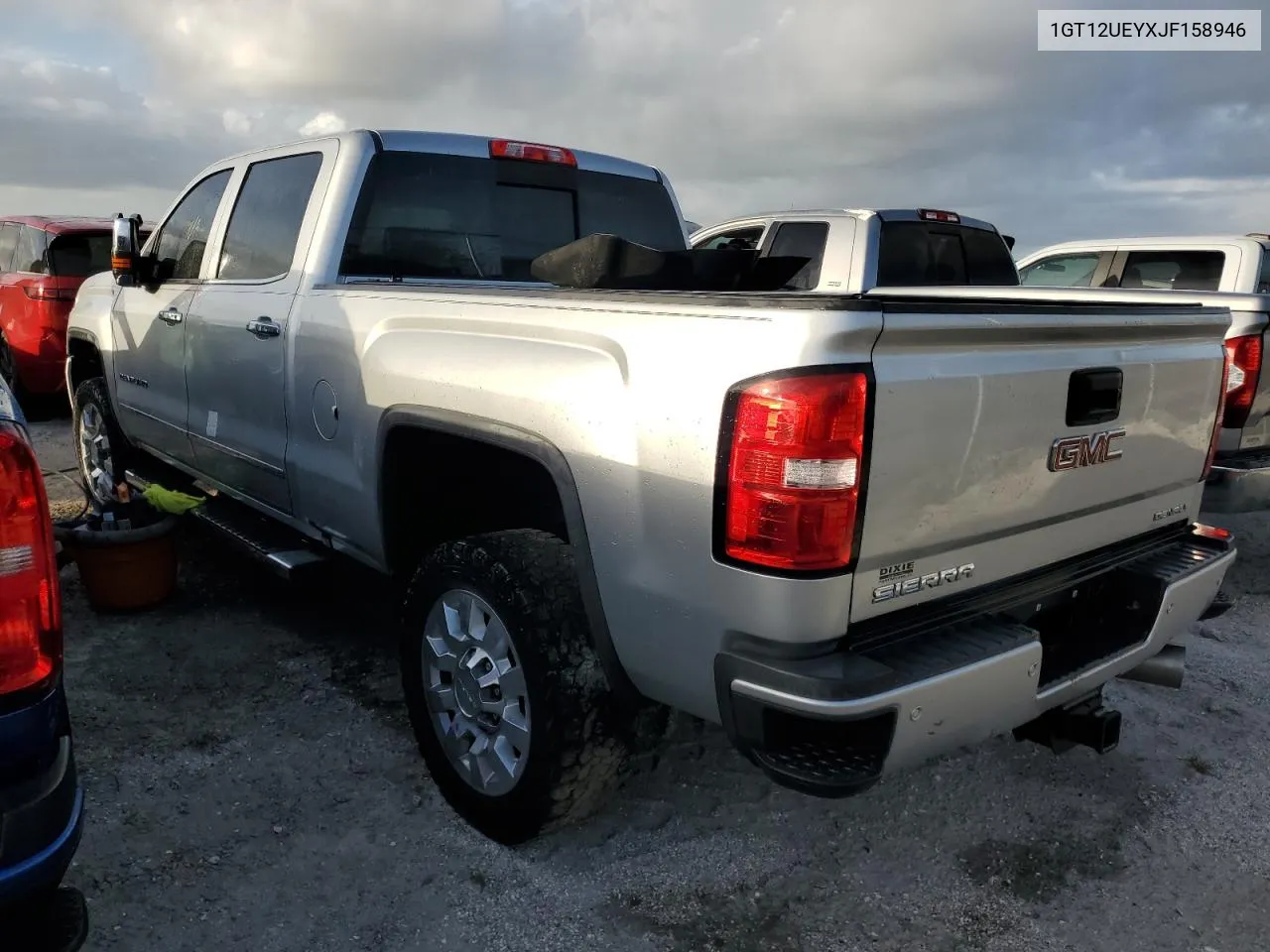 1GT12UEYXJF158946 2018 GMC Sierra K2500 Denali