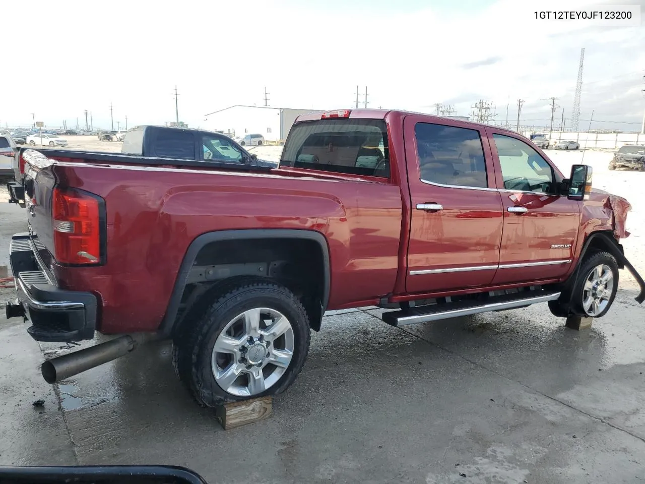 2018 GMC Sierra K2500 Slt VIN: 1GT12TEY0JF123200 Lot: 80458064