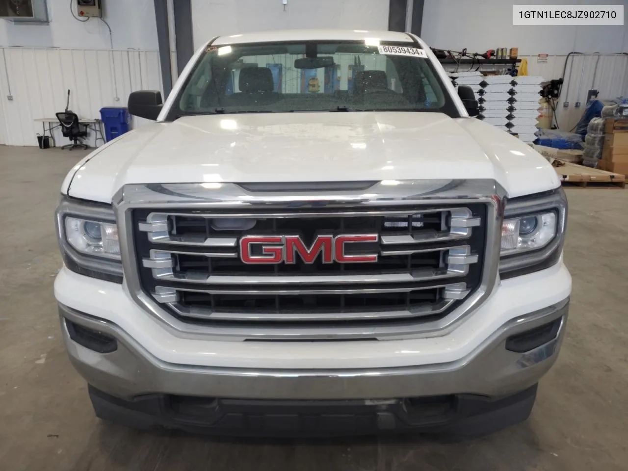 1GTN1LEC8JZ902710 2018 GMC Sierra C1500