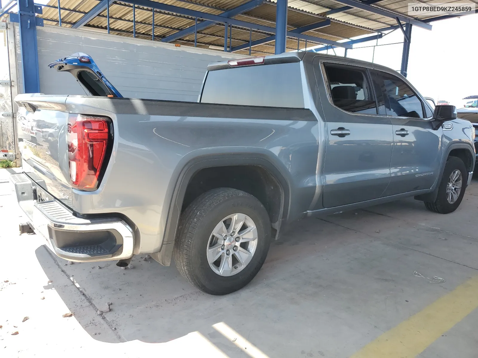 1GTP8BED9KZ245859 2019 GMC Sierra C1500 Sle