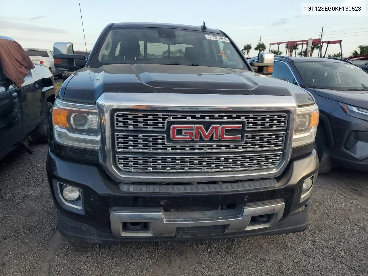 1GT12SEG0KF130523 2019 GMC Sierra K2500 Denali