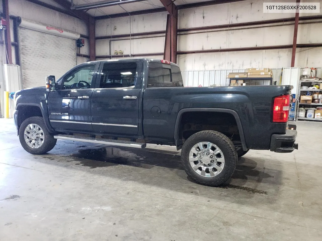 1GT12SEGXKF200528 2019 GMC Sierra K2500 Denali