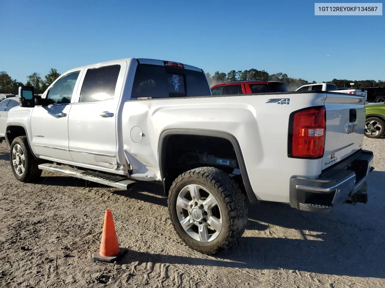 2019 GMC Sierra K2500 Slt VIN: 1GT12REY0KF134587 Lot: 81125884