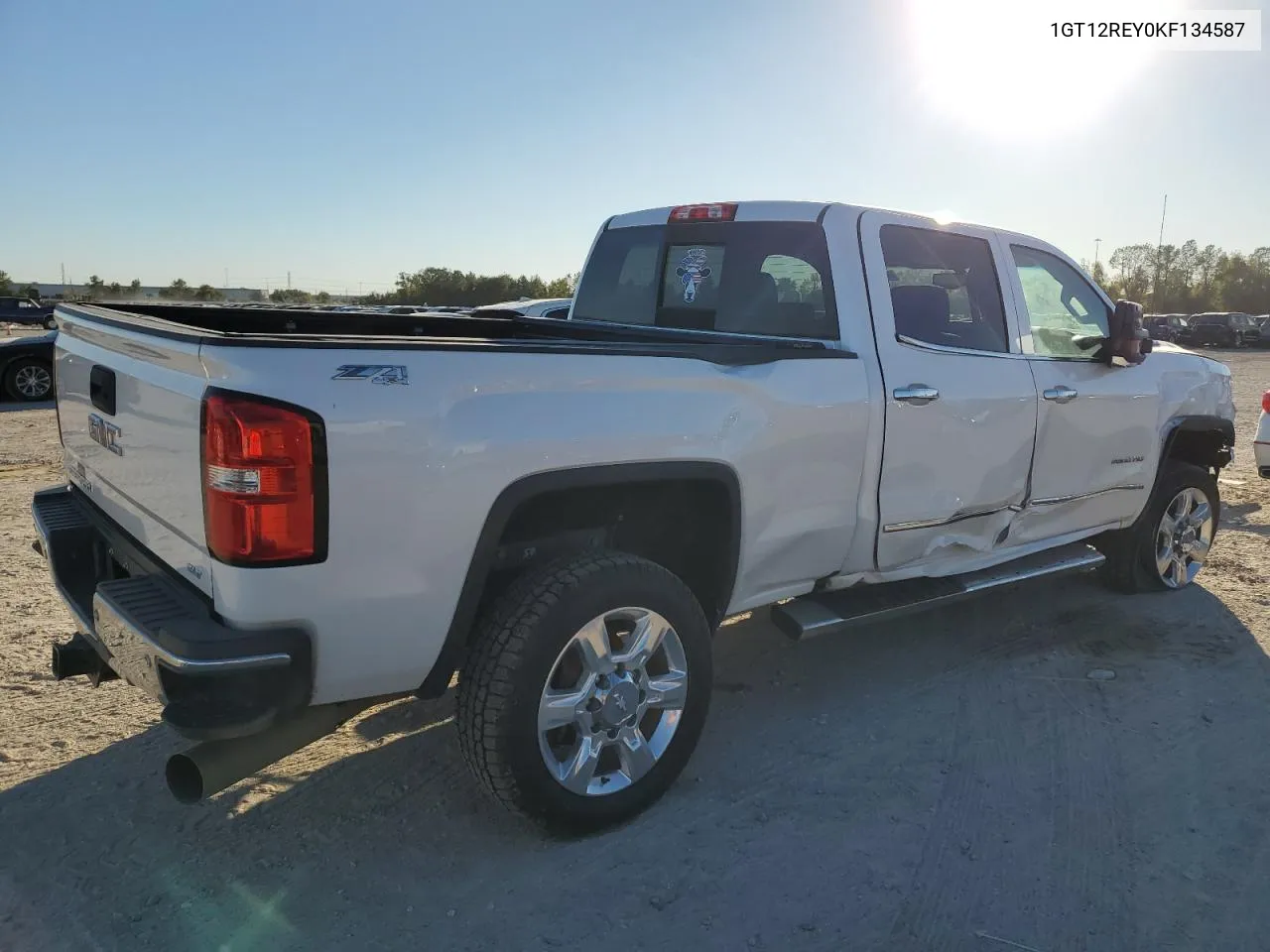 2019 GMC Sierra K2500 Slt VIN: 1GT12REY0KF134587 Lot: 81125884