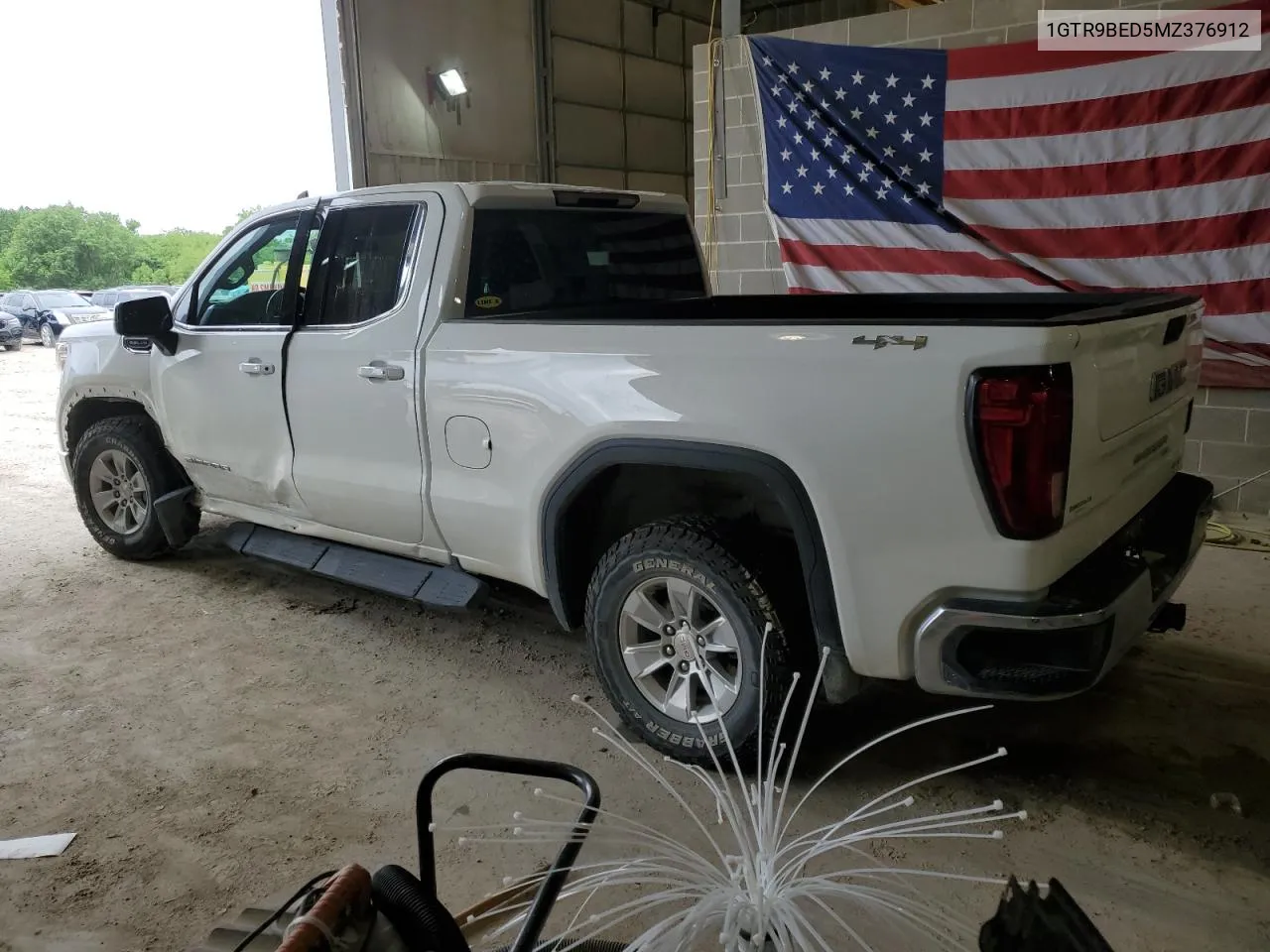 1GTR9BED5MZ376912 2021 GMC Sierra K1500 Sle