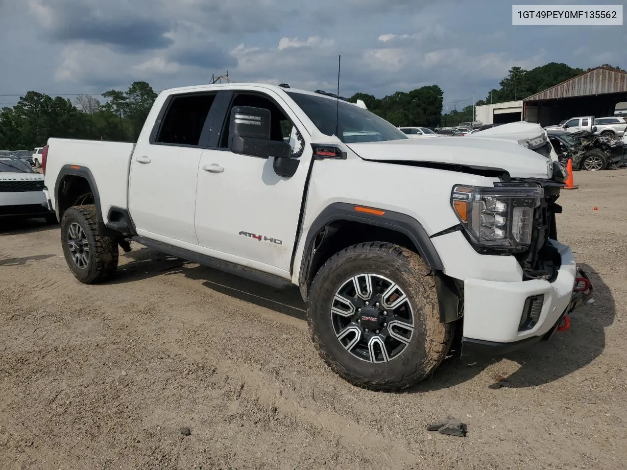 1GT49PEY0MF135562 2021 GMC Sierra K2500 At4