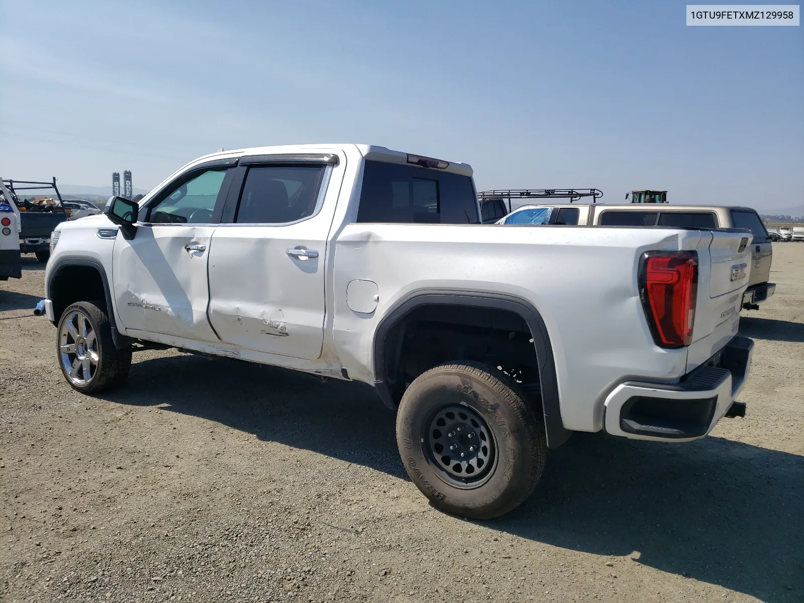 1GTU9FETXMZ129958 2021 GMC Sierra K1500 Denali