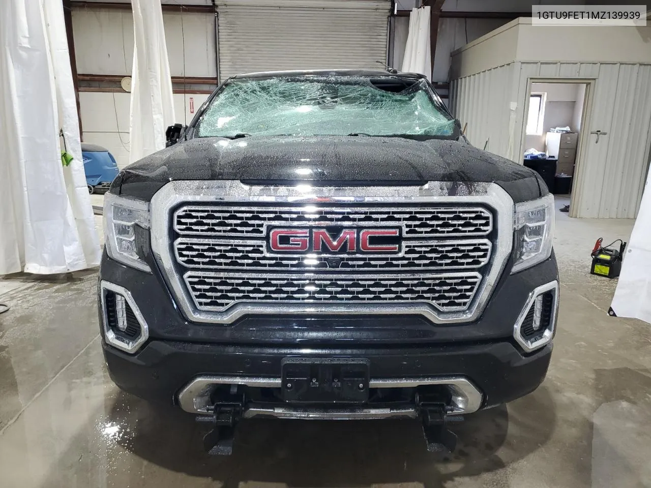 2021 GMC Sierra K1500 Denali VIN: 1GTU9FET1MZ139939 Lot: 72379434