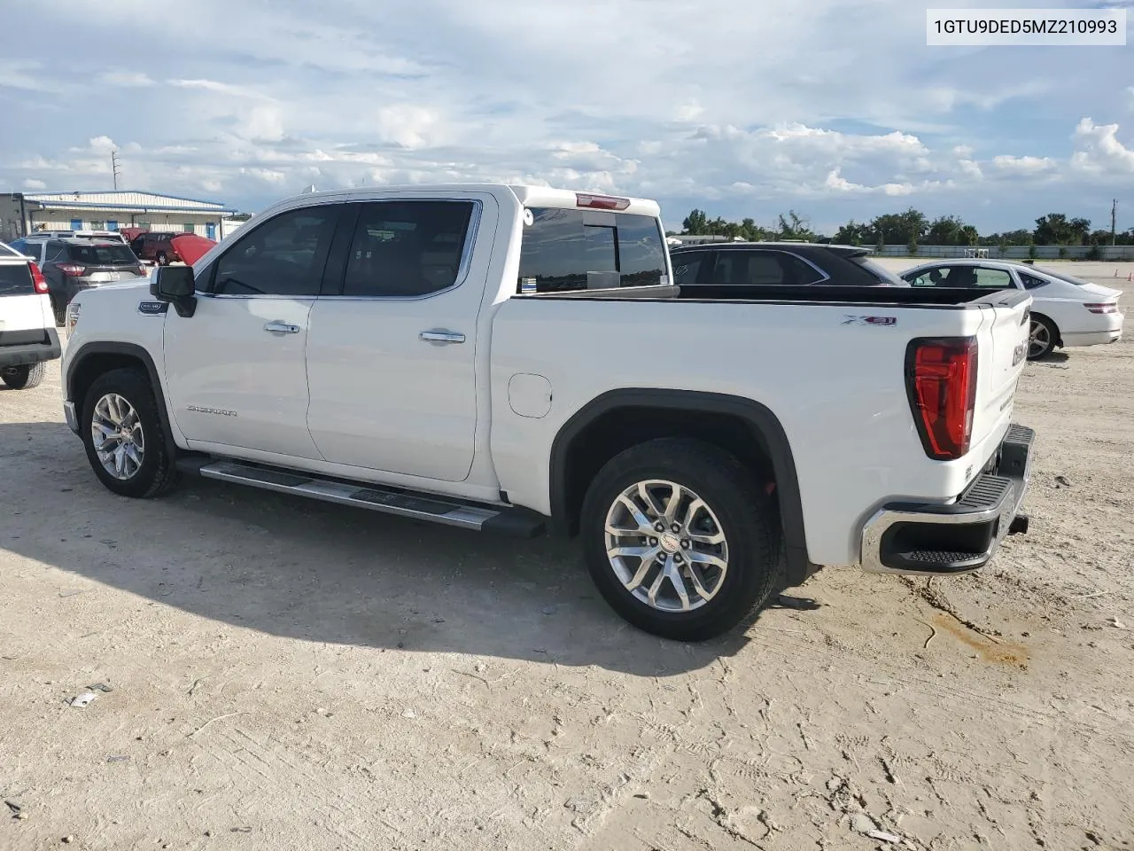 1GTU9DED5MZ210993 2021 GMC Sierra K1500 Slt