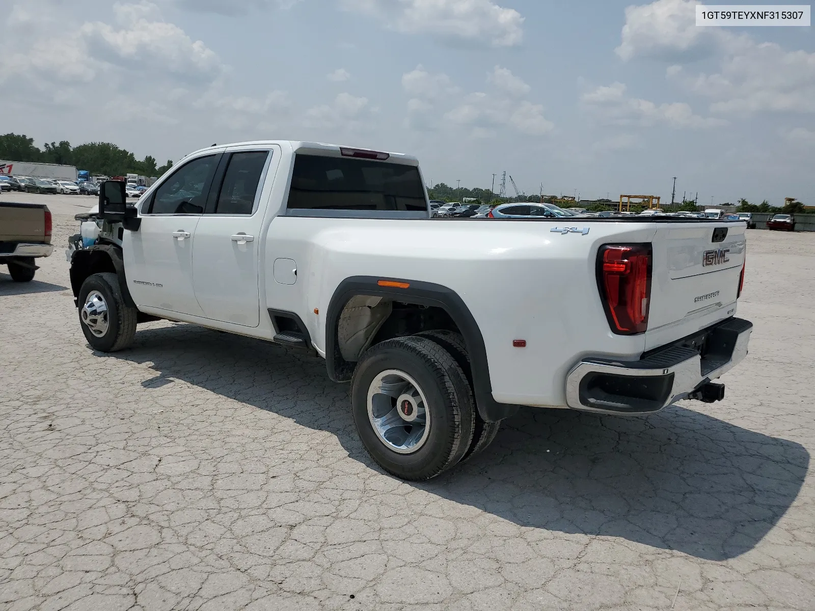 1GT59TEYXNF315307 2022 GMC Sierra K3500 Sle