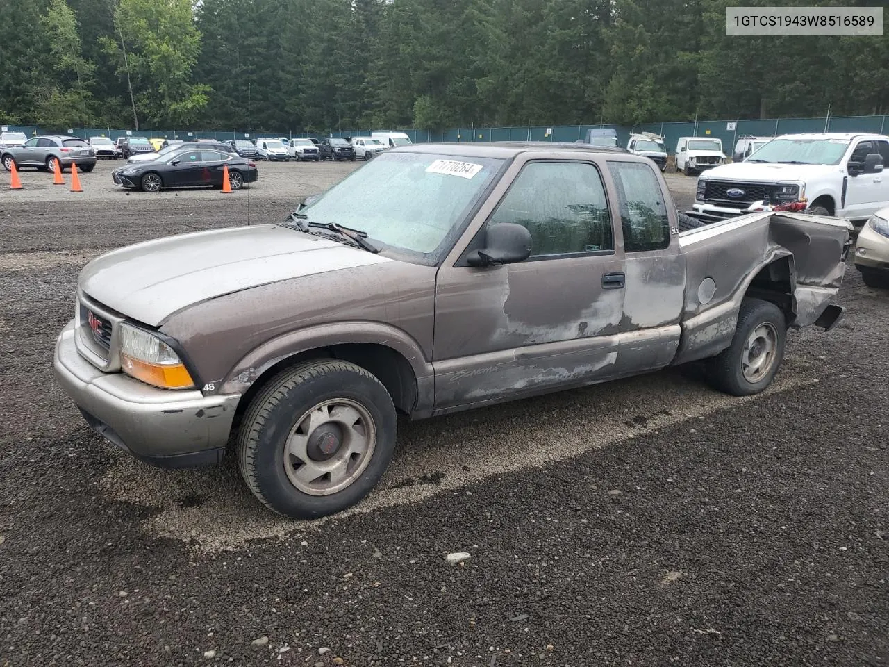 1998 GMC Sonoma VIN: 1GTCS1943W8516589 Lot: 71770264