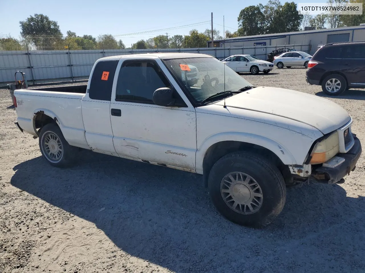 1998 GMC Sonoma VIN: 1GTDT19X7W8524982 Lot: 74506624