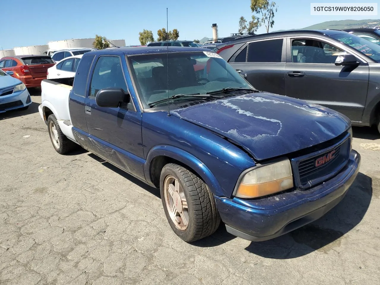 2000 GMC Sonoma VIN: 1GTCS19W0Y8206050 Lot: 49122164