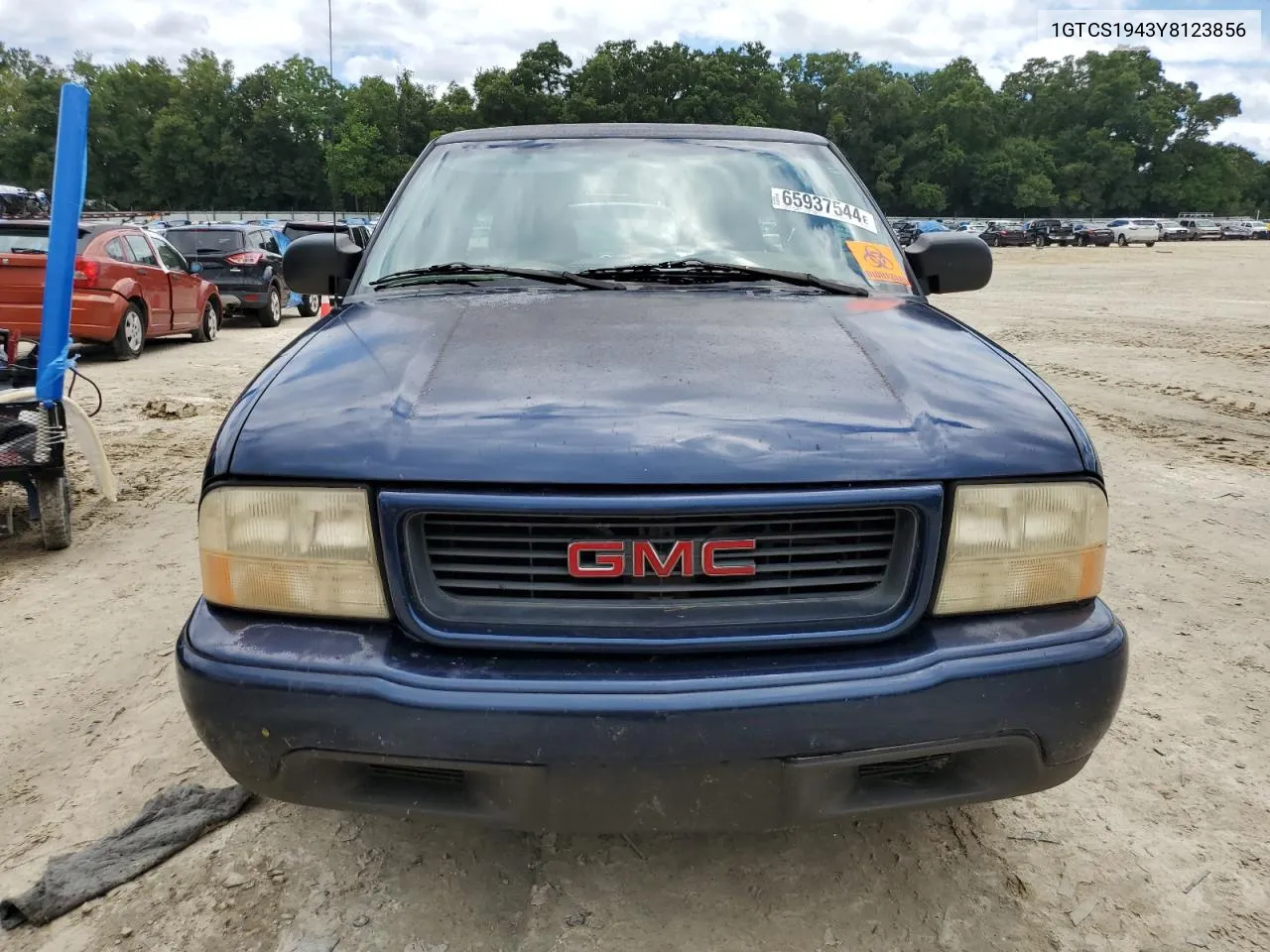 2000 GMC Sonoma VIN: 1GTCS1943Y8123856 Lot: 65937544