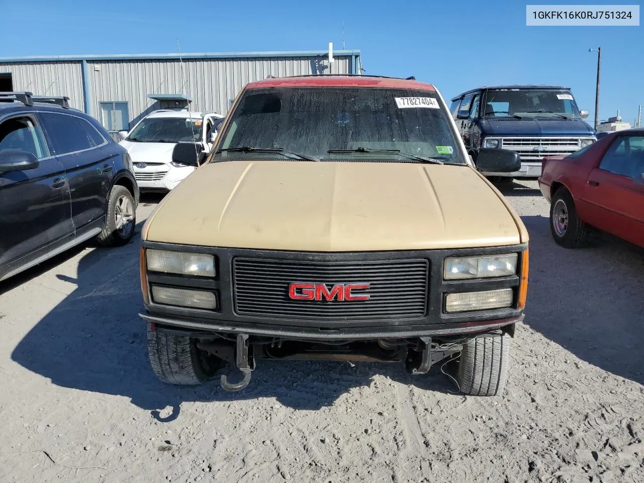 1994 GMC Suburban K1500 VIN: 1GKFK16K0RJ751324 Lot: 77827404