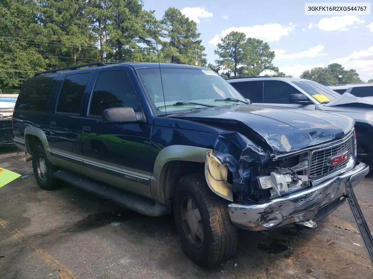 1999 GMC Suburban K1500 VIN: 3GKFK16R2XG544767 Lot: 67078414