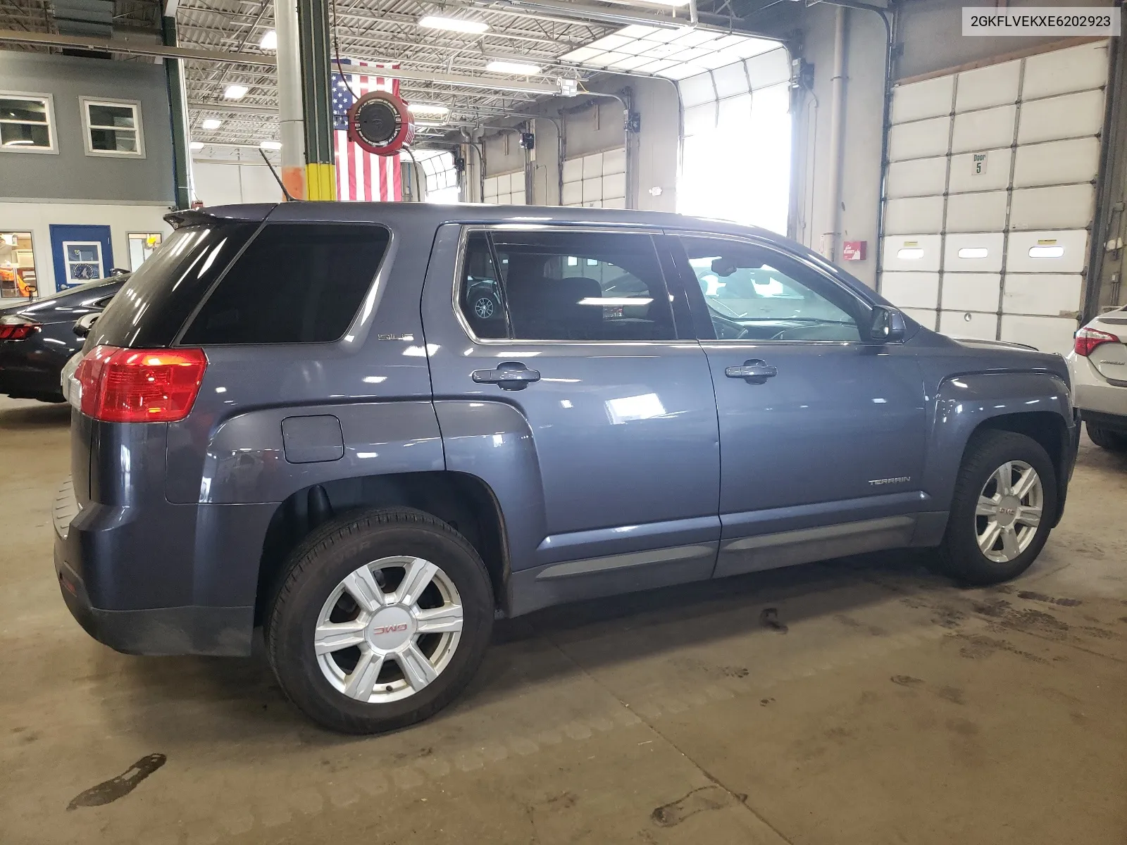 2GKFLVEKXE6202923 2014 GMC Terrain Sle