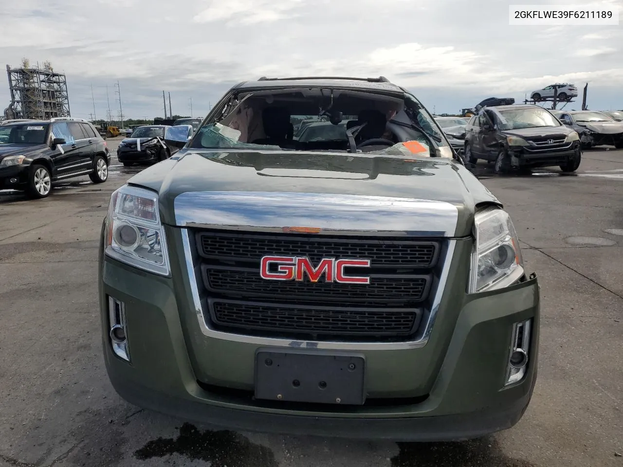 2GKFLWE39F6211189 2015 GMC Terrain Sle