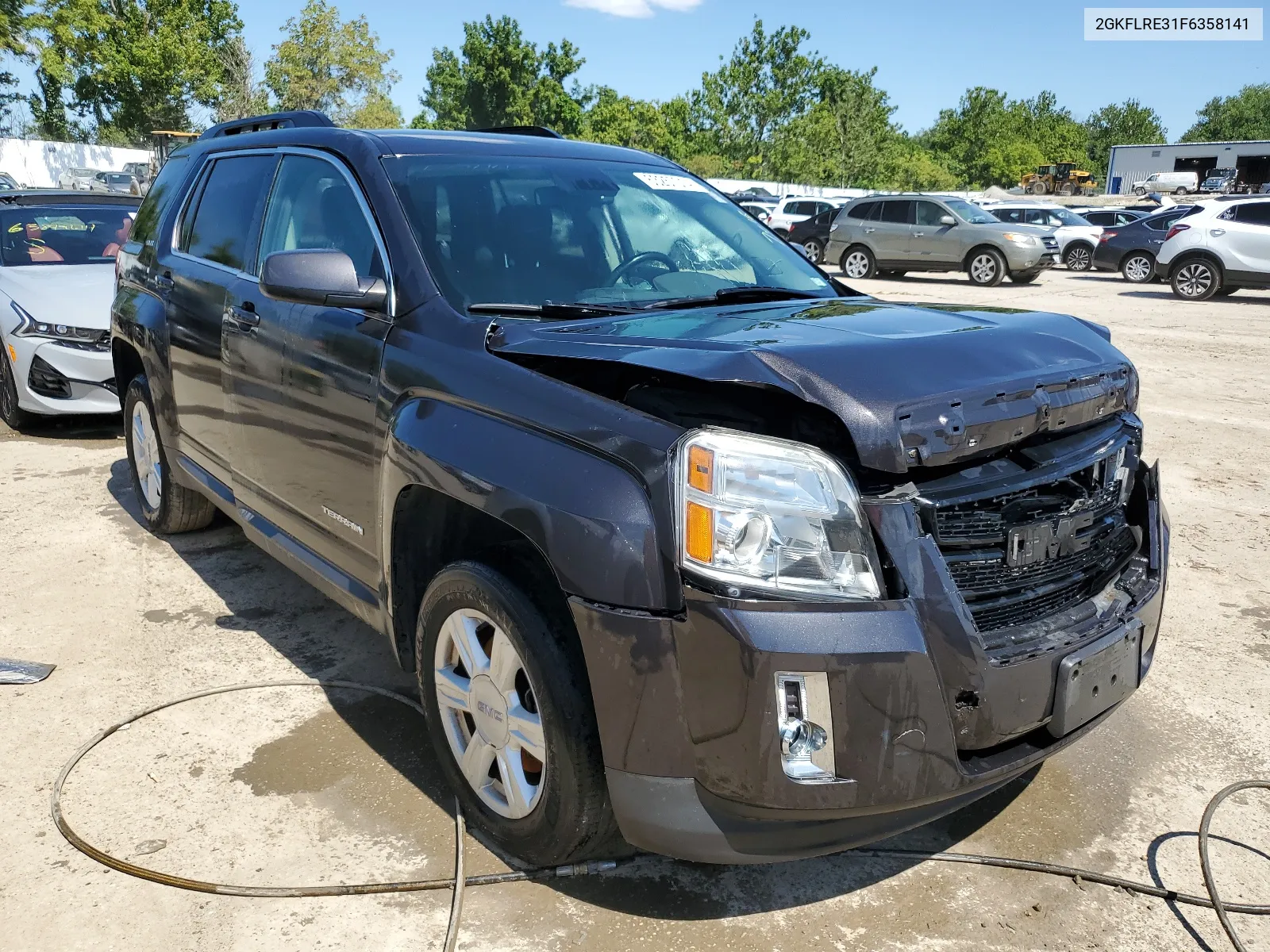 2GKFLRE31F6358141 2015 GMC Terrain Sle