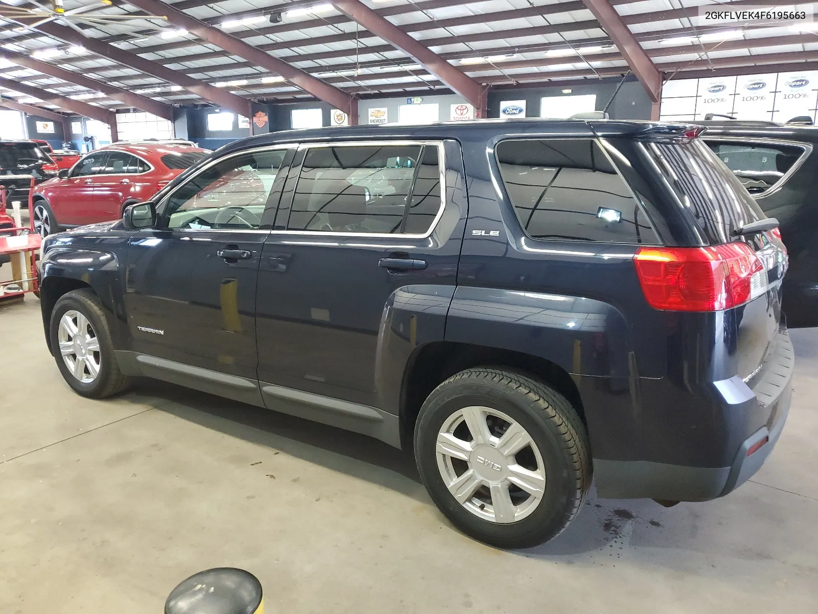 2GKFLVEK4F6195663 2015 GMC Terrain Sle