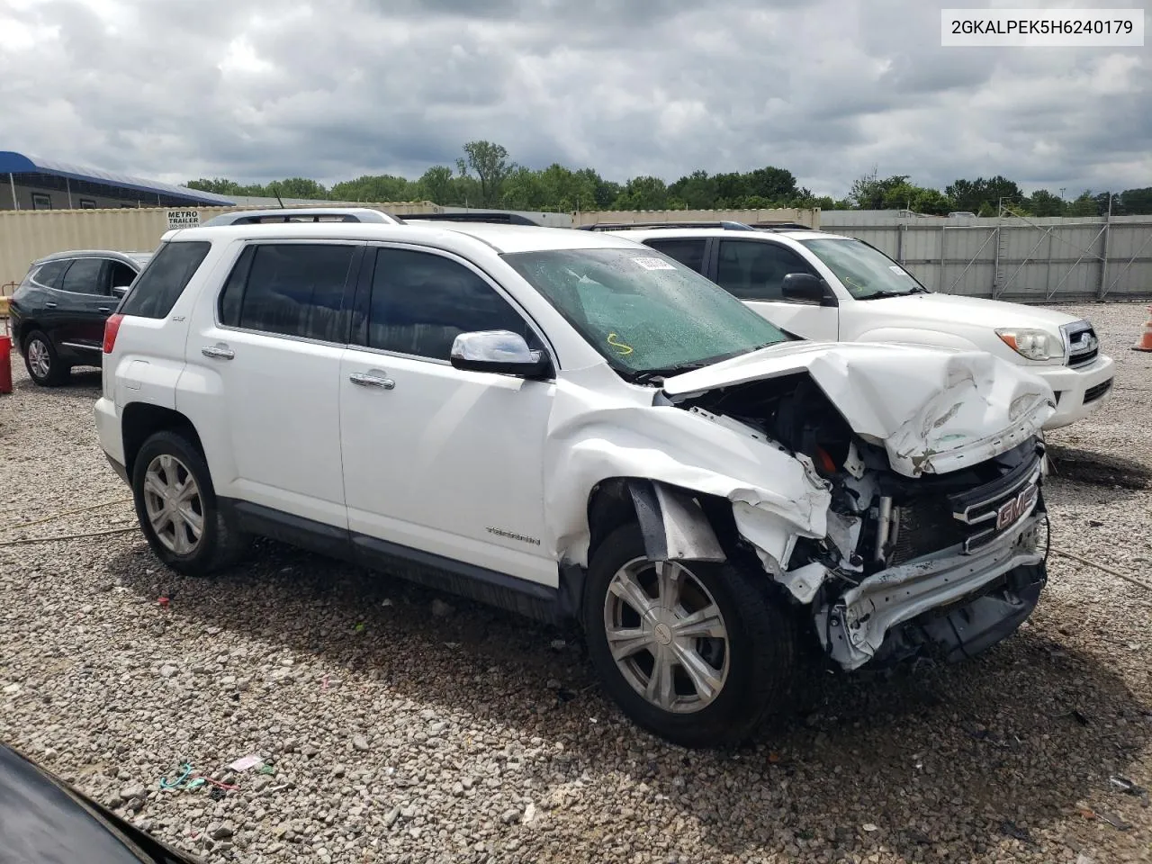 2GKALPEK5H6240179 2017 GMC Terrain Slt