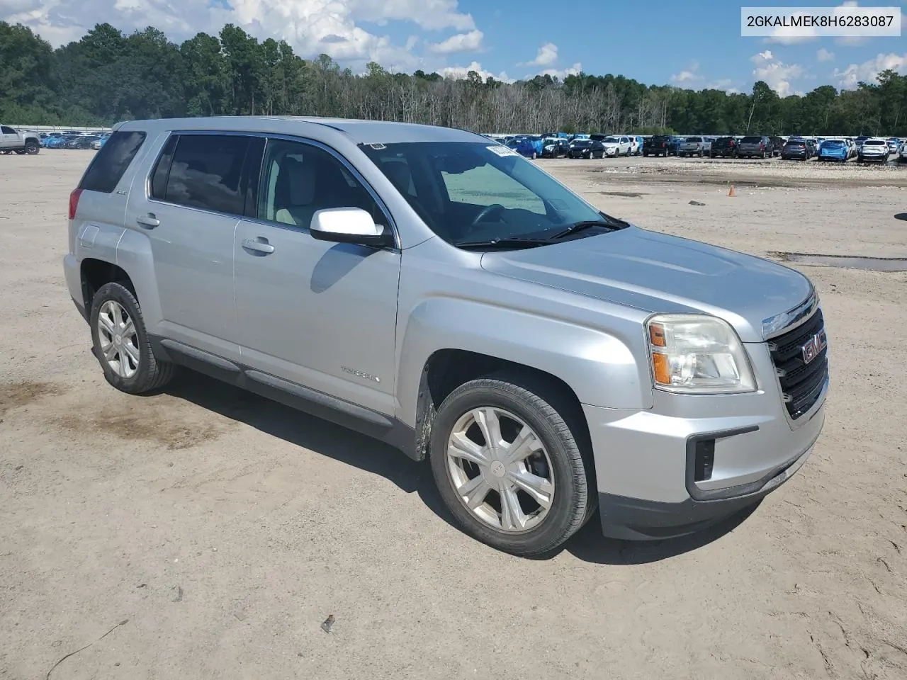 2GKALMEK8H6283087 2017 GMC Terrain Sle