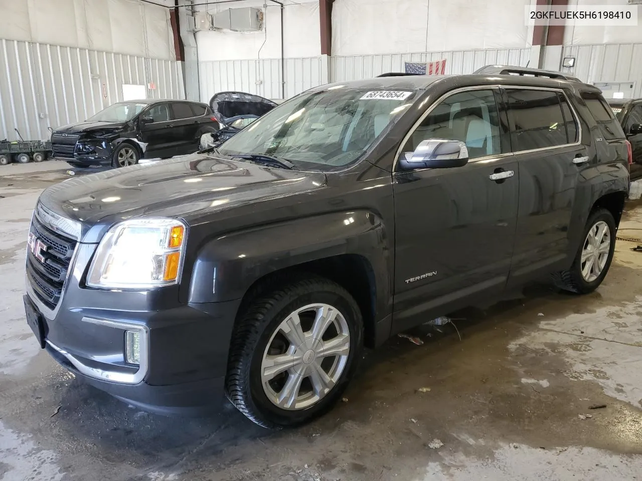 2GKFLUEK5H6198410 2017 GMC Terrain Slt