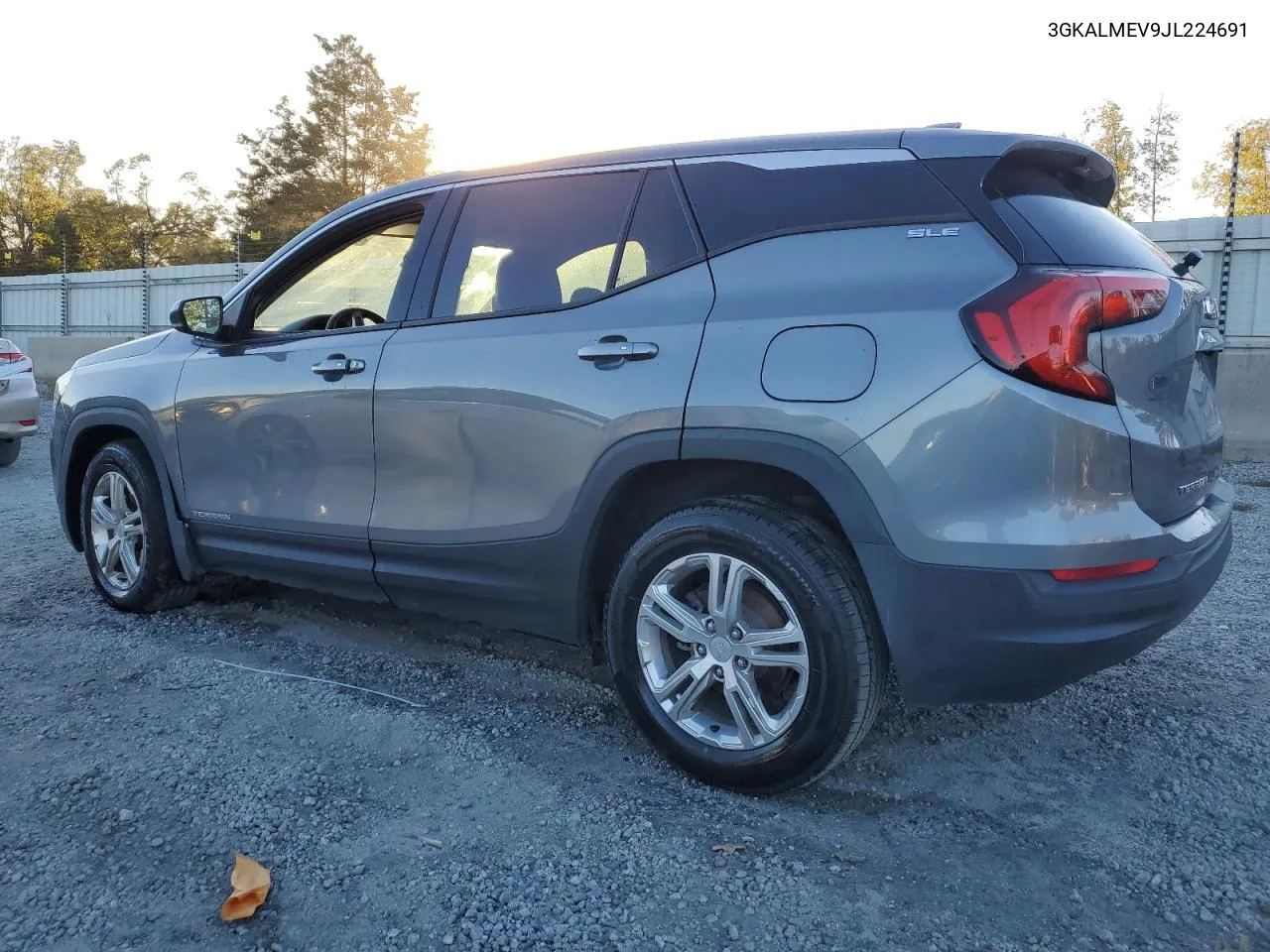 3GKALMEV9JL224691 2018 GMC Terrain Sle